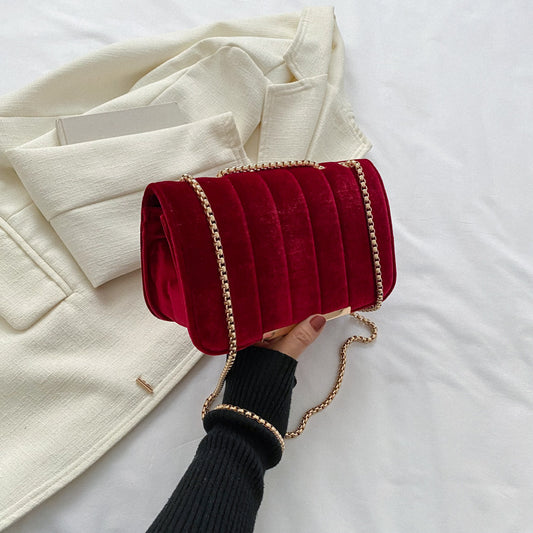 Sac à bandoulière en velours uni tendance et élégant avec chaîne 