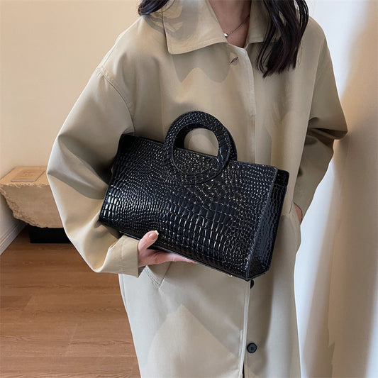Women Vintage Crocodile-Print Round Handle PU Shoulder Bag