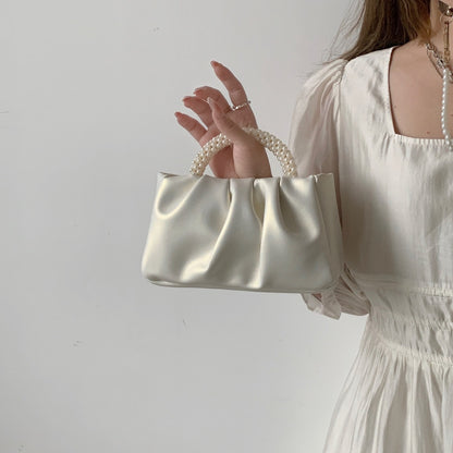 Sac à bandoulière tendance pour femme avec poignée en perles 