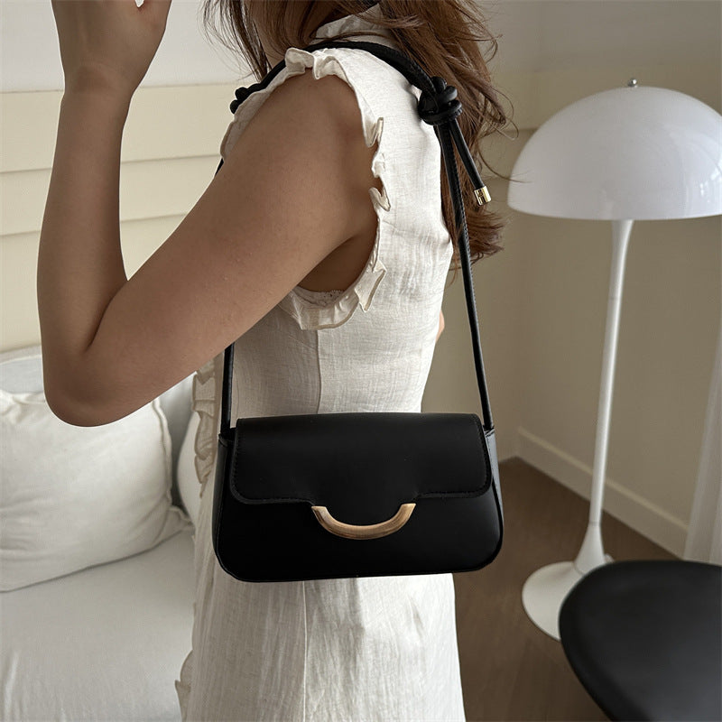 Sac à bandoulière carré simple de couleur unie 