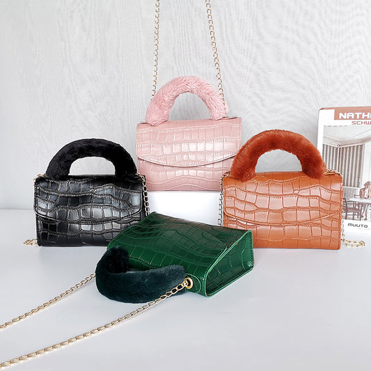 Sac à bandoulière tendance en peluche crocodile de couleur unie 