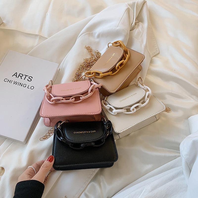 Sac à bandoulière à rabat et chaîne pour femme, décontracté, couleur unie, à la mode, été 