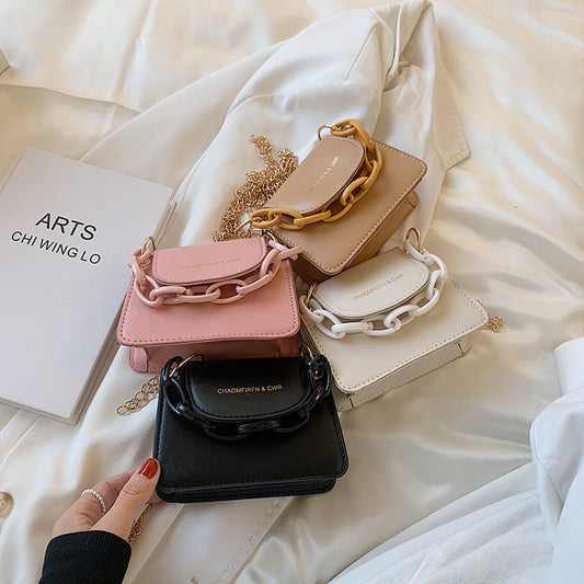 Sac à bandoulière à rabat et chaîne pour femme, décontracté, couleur unie, à la mode, été 