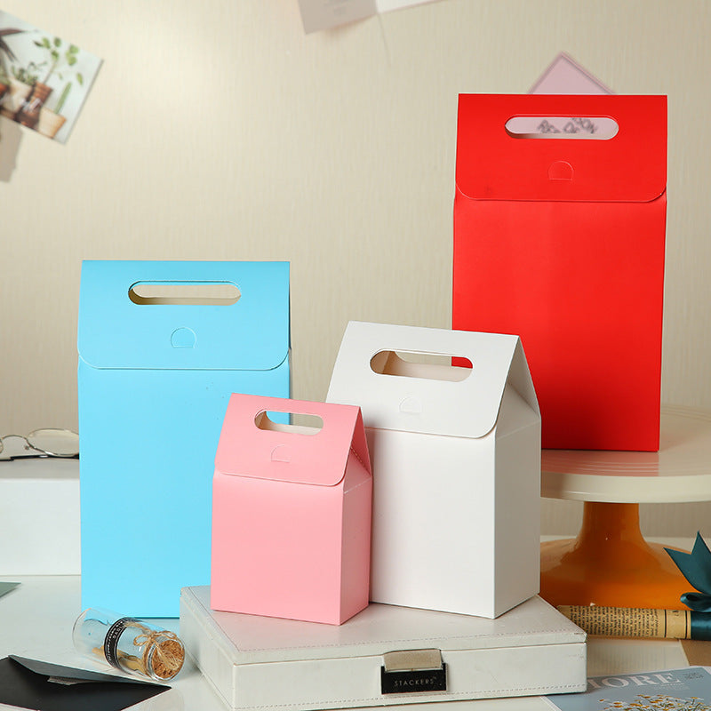 Sac d'emballage cadeau en papier kraft de couleur unie simple 