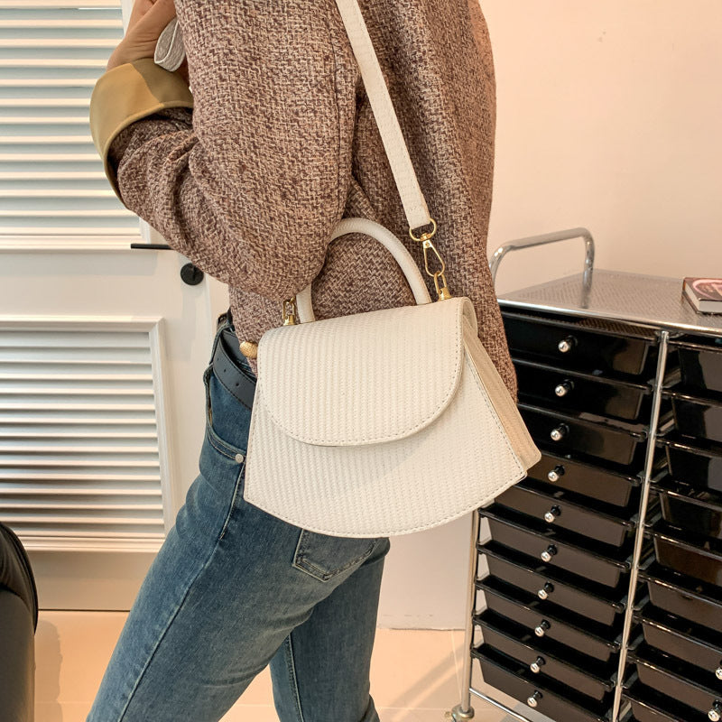 Sac à bandoulière incurvé de couleur unie pour femme 