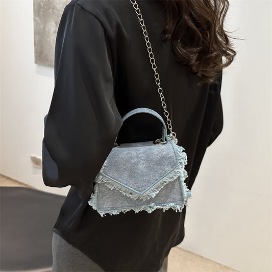 Sac à bandoulière carré à pompons en denim tendance 