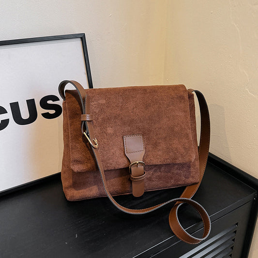 Sac à bandoulière à rabat en cuir suédé givré vintage pour femme 