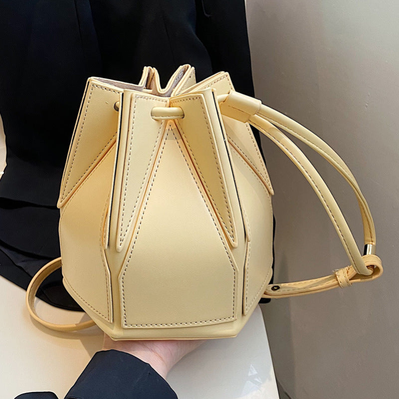 Women Fashion Car Stitching Color Contrast Stitching Bucket Handbag
