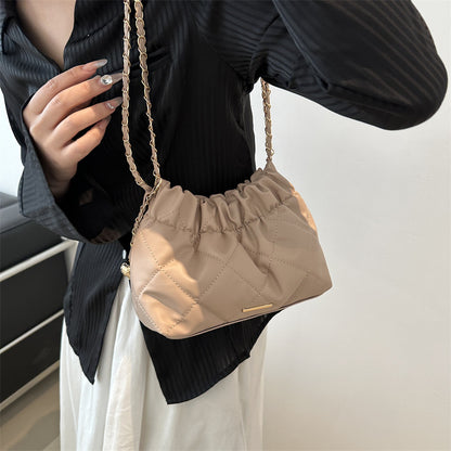 Women Fashion Casual Solid Color Chain Crossbody Bag