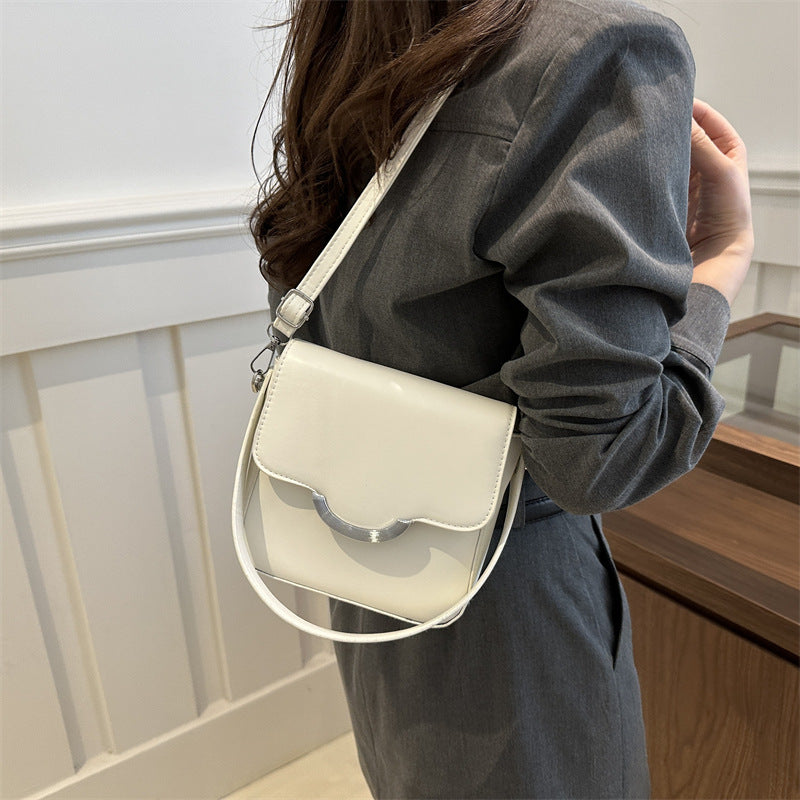 Sac à bandoulière carré polyvalent de couleur unie pour femme 