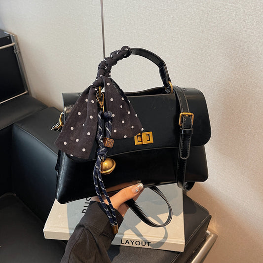 Sac à main simple de couleur unie 