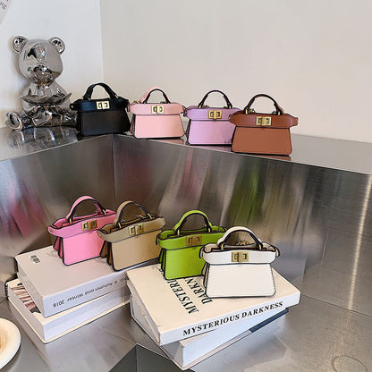 Women Fashion Buckle Square Chain Mini Crossbody Bag