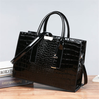 Women Vintage Zipper Design Crocodile Pattern Large Capacity PU Handle Bag