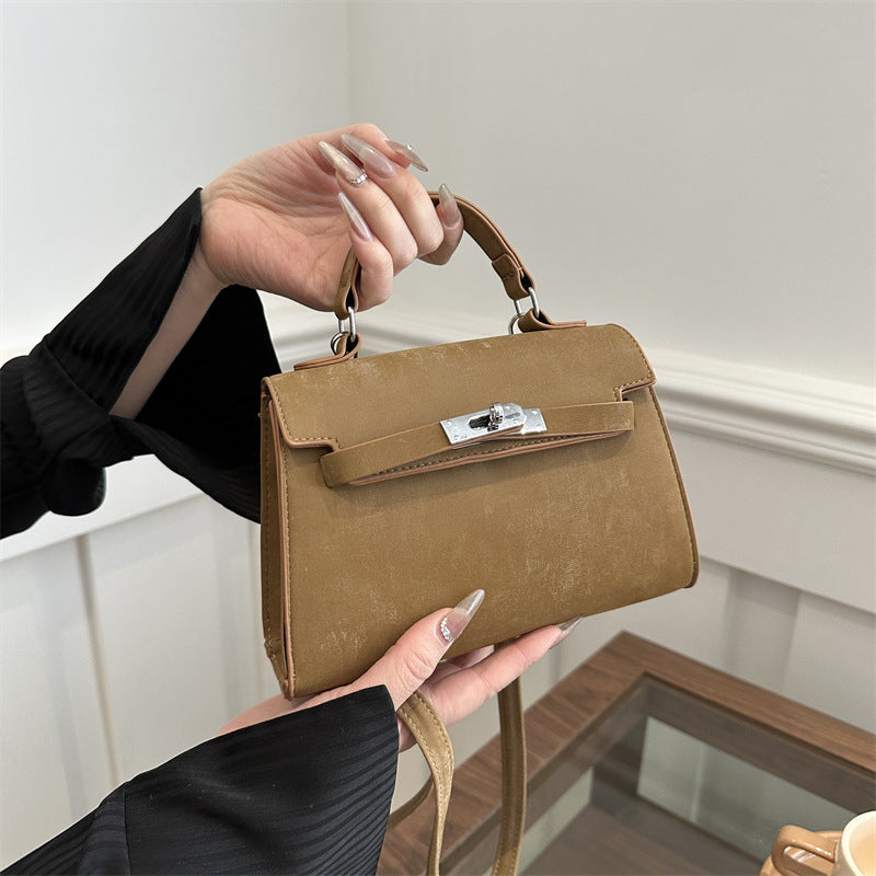 Sac à bandoulière carré en PU pour femme, simple et tendance, avec rabat et fermeture éclair 