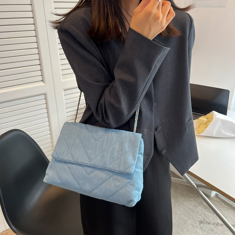 Simple And Stylish Large Capacity Denim Shoulder Bag