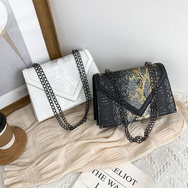 Women Fashion Personality Snake Pattern Retro Chain One Shoulder Messenger Small Square Bag