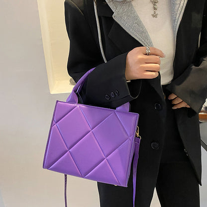 Women Basic Rhombus Design Solid Color PU Handle Bag