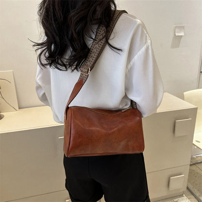 Women Fashion Retro Solid Color Baguette Shoulder Bag