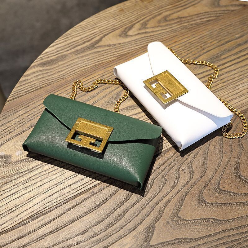 Sac banane vintage en PU avec boucle à rabat et motif serpent pour femme 