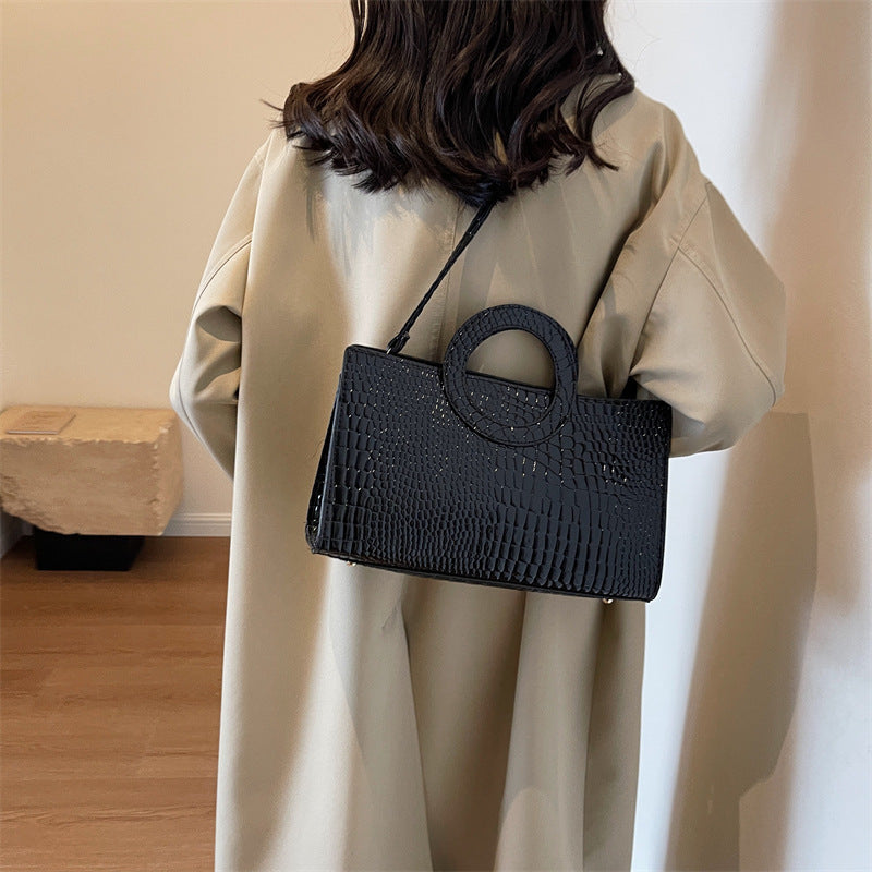 Women Vintage Crocodile-Print Round Handle PU Shoulder Bag