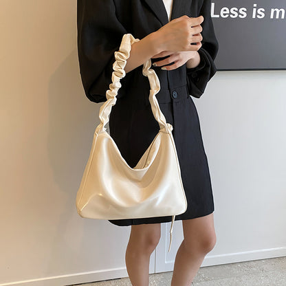 Sac à bandoulière plissé simple et tendance pour femme, grande capacité, couleur unie 