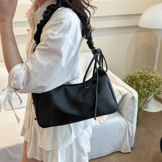 Sac à main plissé simple et tendance de couleur unie 