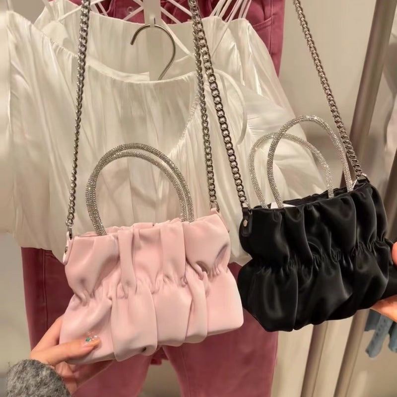 Women Fashion Pleated Cloud Solid Color Chain Handbag