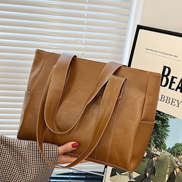 Women Fashionable Large Capacity PU Tote Bag