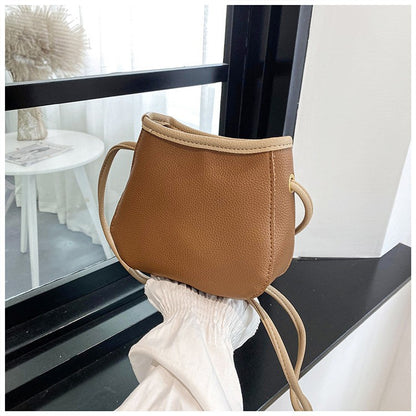 Sac à bandoulière simple en PU de couleur unie pour femme 
