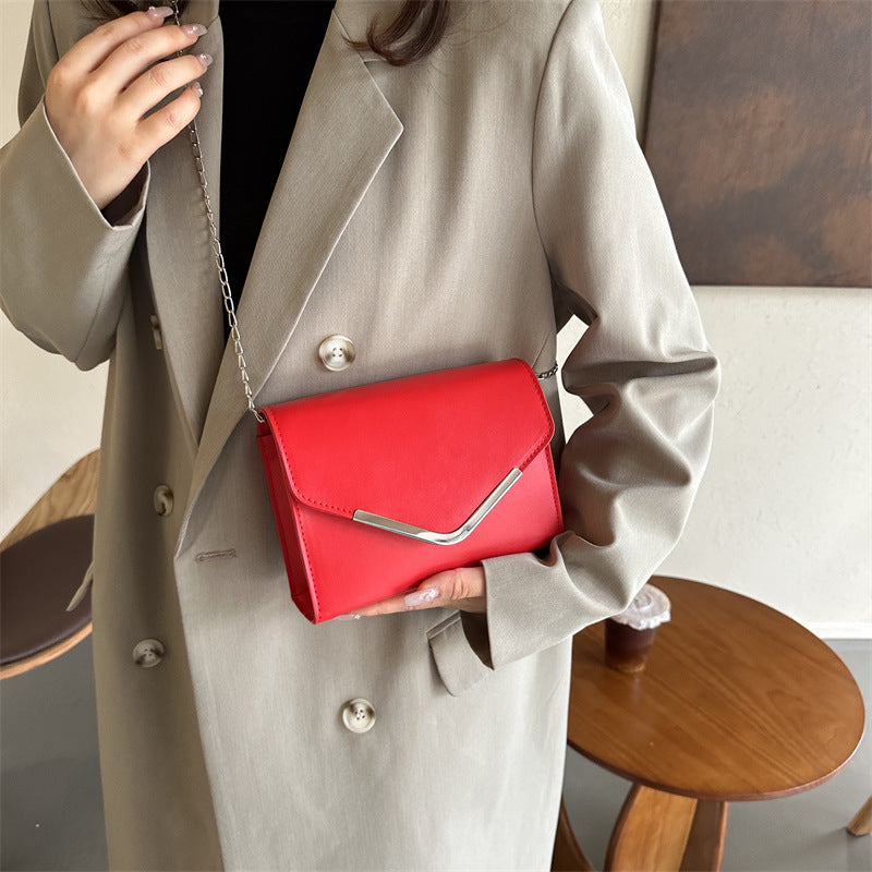 Women Fashion Solid Color Flip Square Chain Crossbody Bag