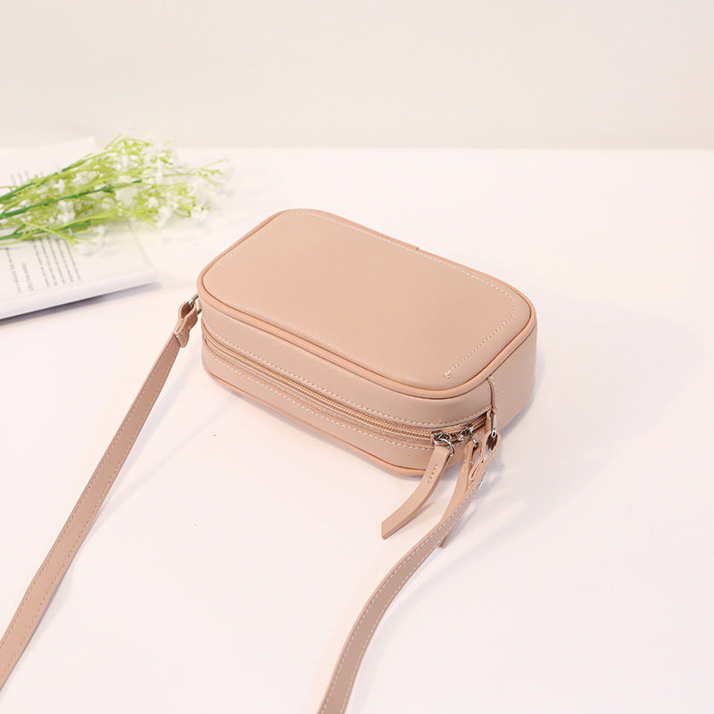 Women Fashionable Simple Solid Color Square Zipper PU Crossbody Bag