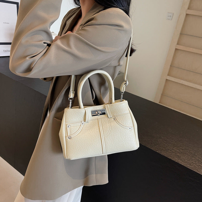 Women Casual Simple Solid Color Handbag