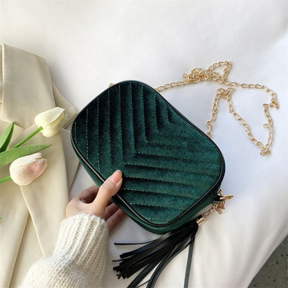 Women Chic Chain Stitching Design Solid Color Tassel Decoration Crossbody Bag
