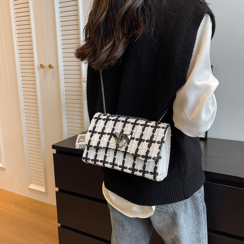Women Fashion Casual Simple Stripe Chain Square Shoulder Bag