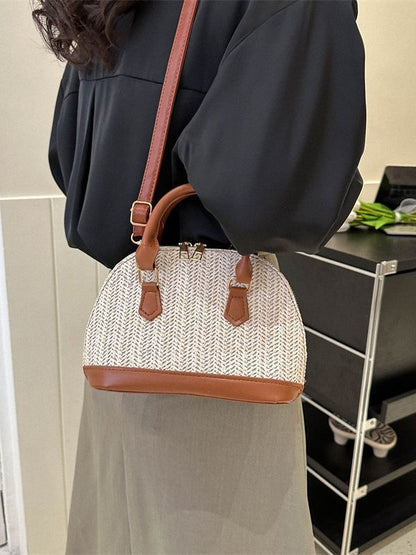 Sac à main simple à bandoulière en coquillage tissé pour femme 