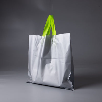Sac fourre-tout en plastique givré multicolore simple pour cadeau de courses
