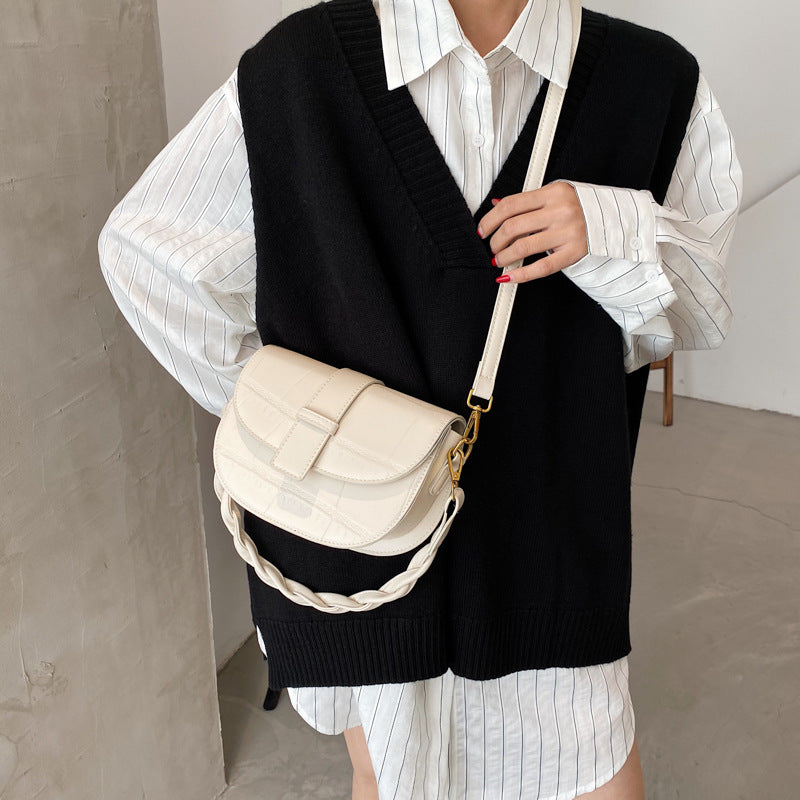 Simple Solid Color Clap Shoulder Bag