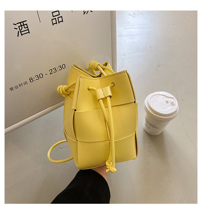 Sac seau à bandoulière avec cordon de serrage pour femme, couleur unie, mode printemps-été 