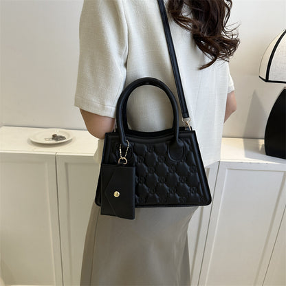 Women Fashionable Round Diamond Creased Square PU Handle Crossbody Bag