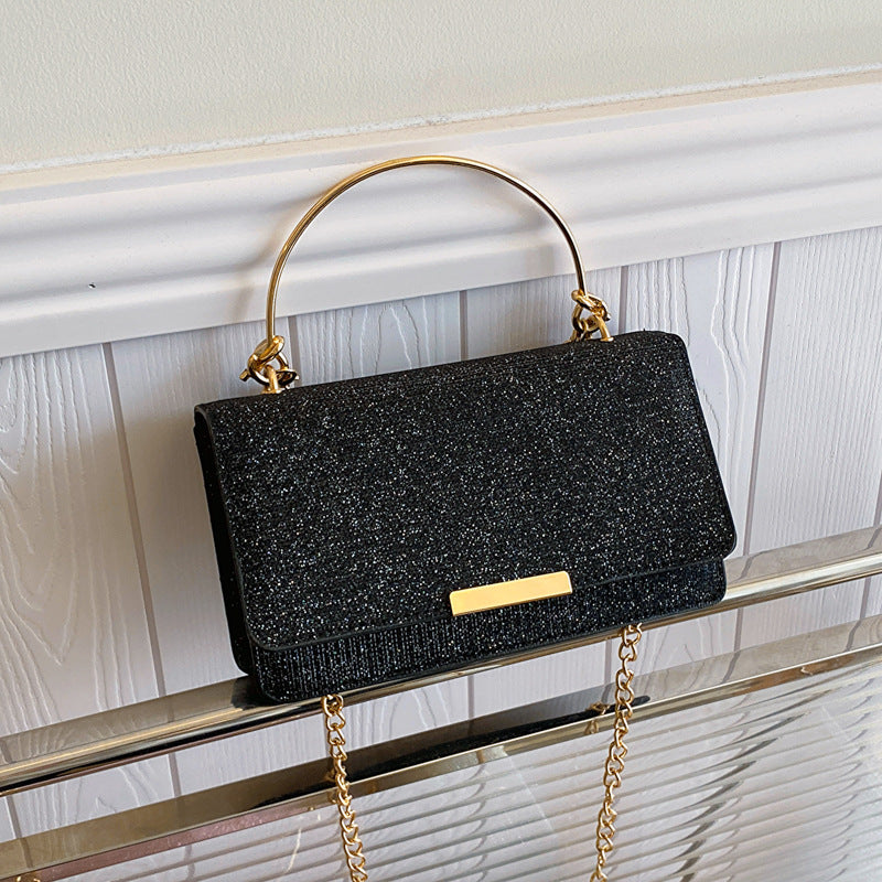 Sac à bandoulière carré à rabat fin et chaîne pour femme, tendance été 