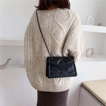 Women Fashion Casual PU Solid Color Rivet Chain Crossbody Bag