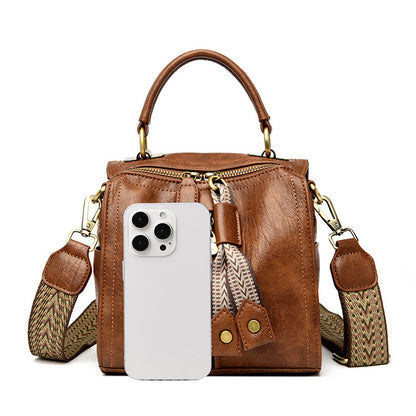 Women Fashion Casual Retro Solid Color Handbag