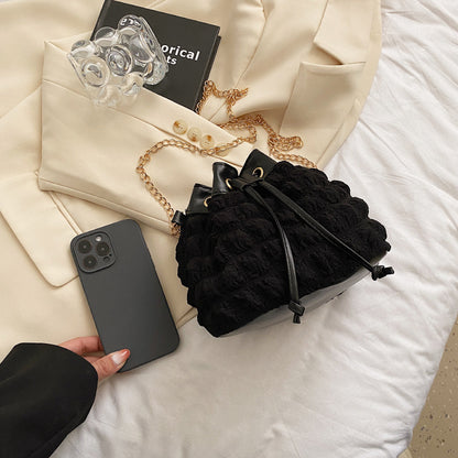 Sac à bandoulière tendance pour femme, couleur unie, avec cordon de serrage et chaîne 