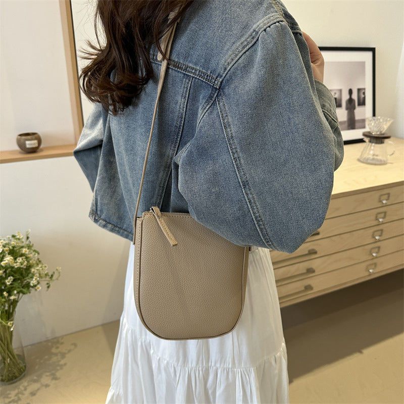 Sac à bandoulière en PU de couleur unie pour femme 