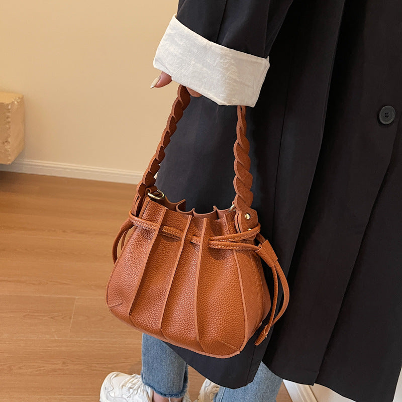 Women Fashionable Simple Solid Color Creased Strap PU Bucket Crossbody Bag