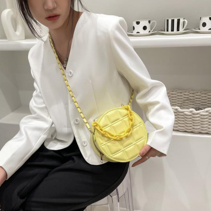 Sac à bandoulière rond en PU pour femme, joli sac à chaîne avec fermeture éclair, couleur unie, motif écossais gaufré 