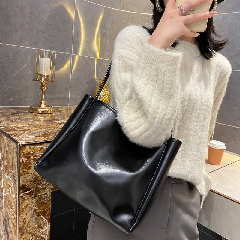 Women Fashion Basic Solid Color Large Capacity PU Shoulder Bag With Pendant