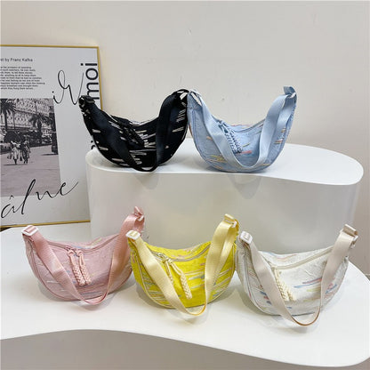 Women Casual Fashion Nylon Zipper Crossbody Chest Bag