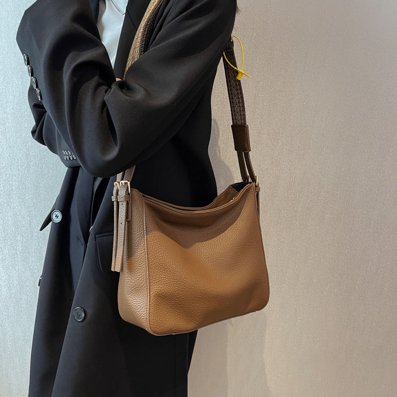 Sac à bandoulière tendance en PU de grande capacité pour femme, couleur unie 