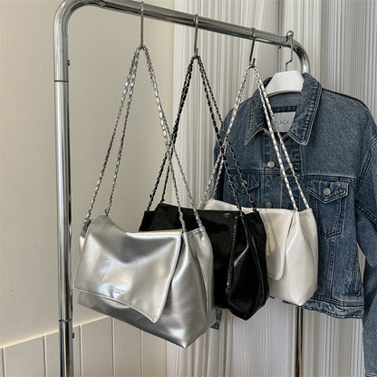 Women'S Fashionable Solid Color Large Capacity Shoulder Bag